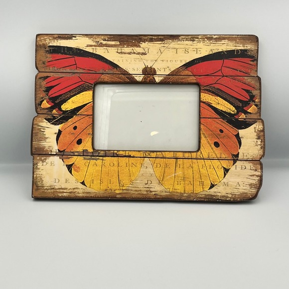 Butterfly Picture Frame Wooden Beach Wall Decor Cottage Chic Tropical Art - Picture 1 of 9